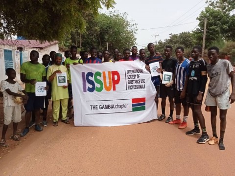 ISSUP Gambia _ Đám rước