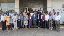 Foto di gruppo: Partecipanti alla formazione e facilitatori di Colombo Plan